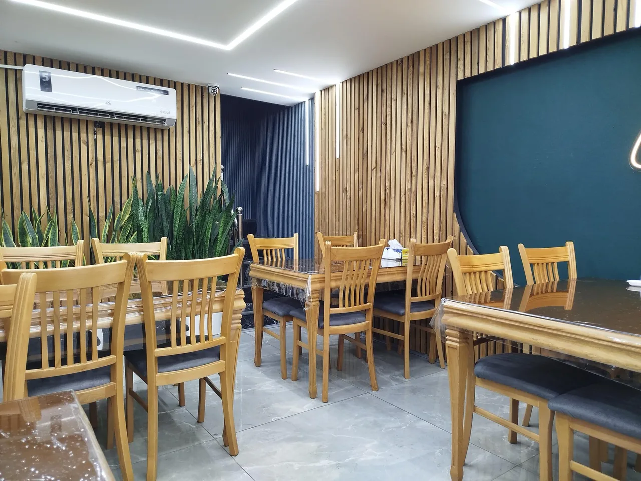 کبابی یونا - تصویر 2