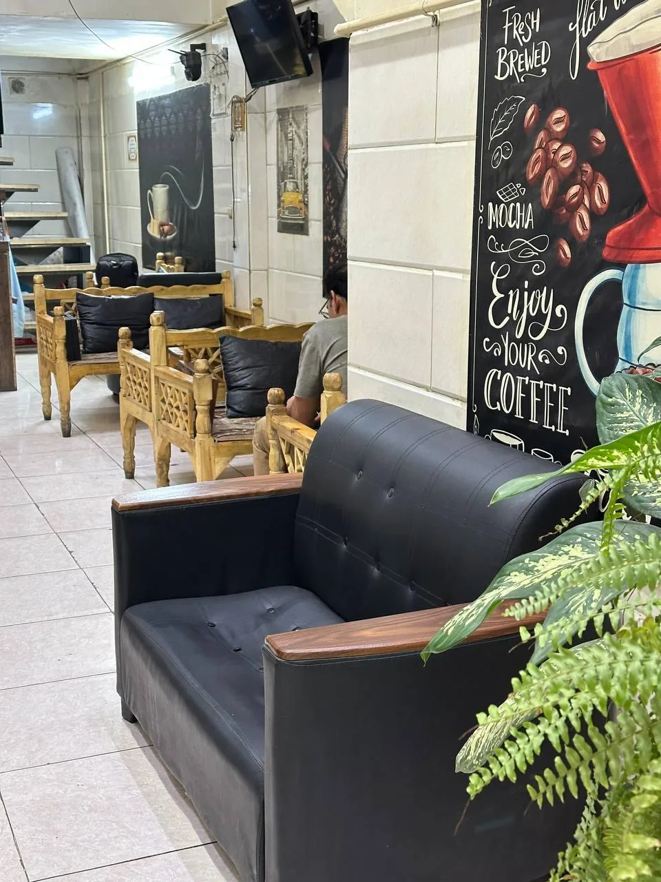 کافه بی‌نظیر - تصویر 5