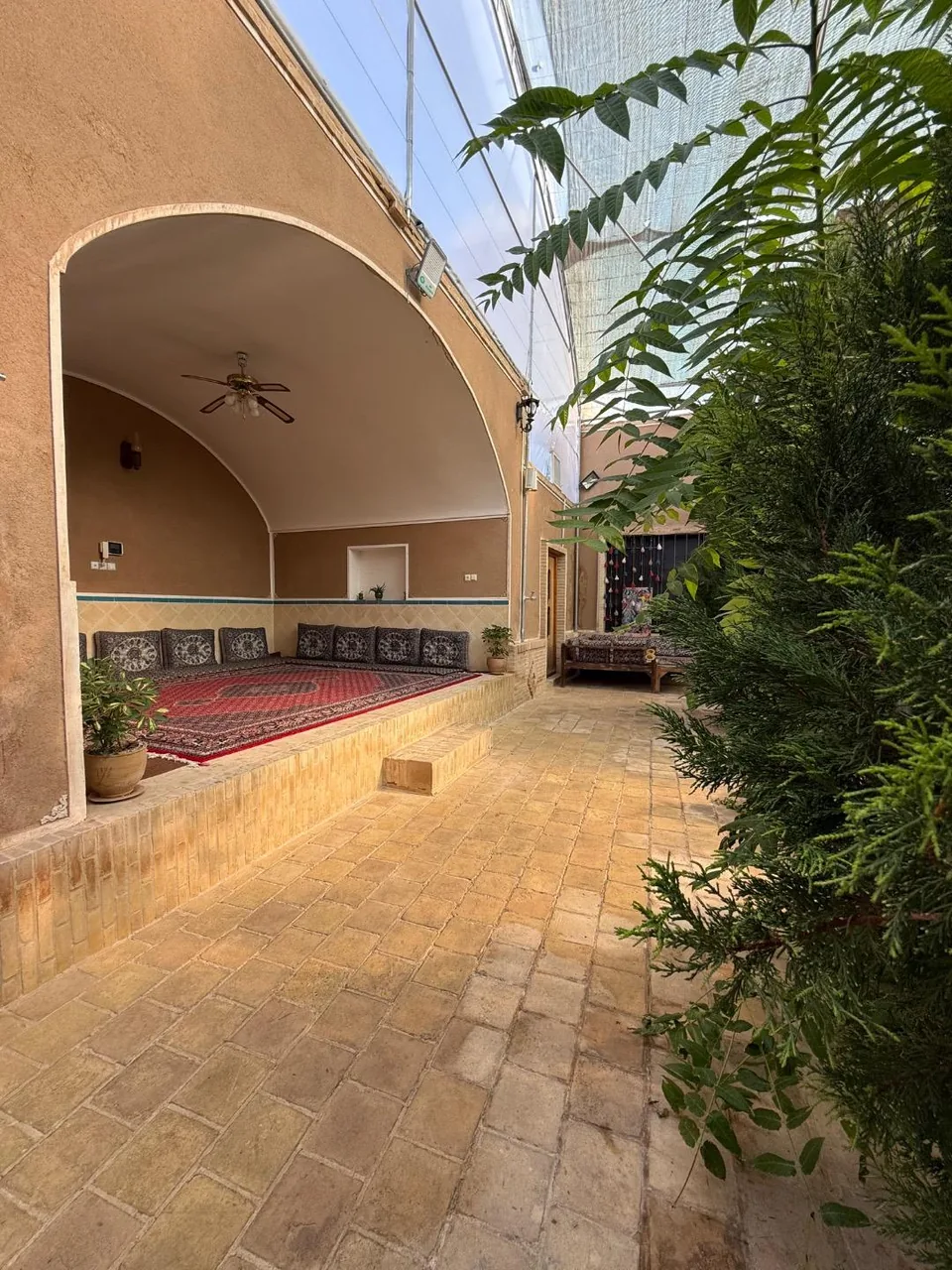 کافه باغ لیان - تصویر 3
