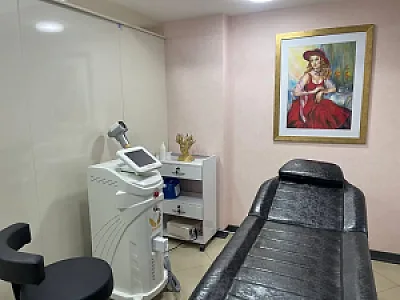 مطب پوست مو زیبایی دکتر مجید حسینی