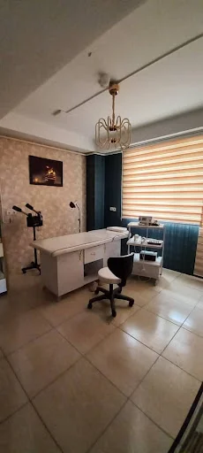 مرکز لیزر و لاغری ولیعصر