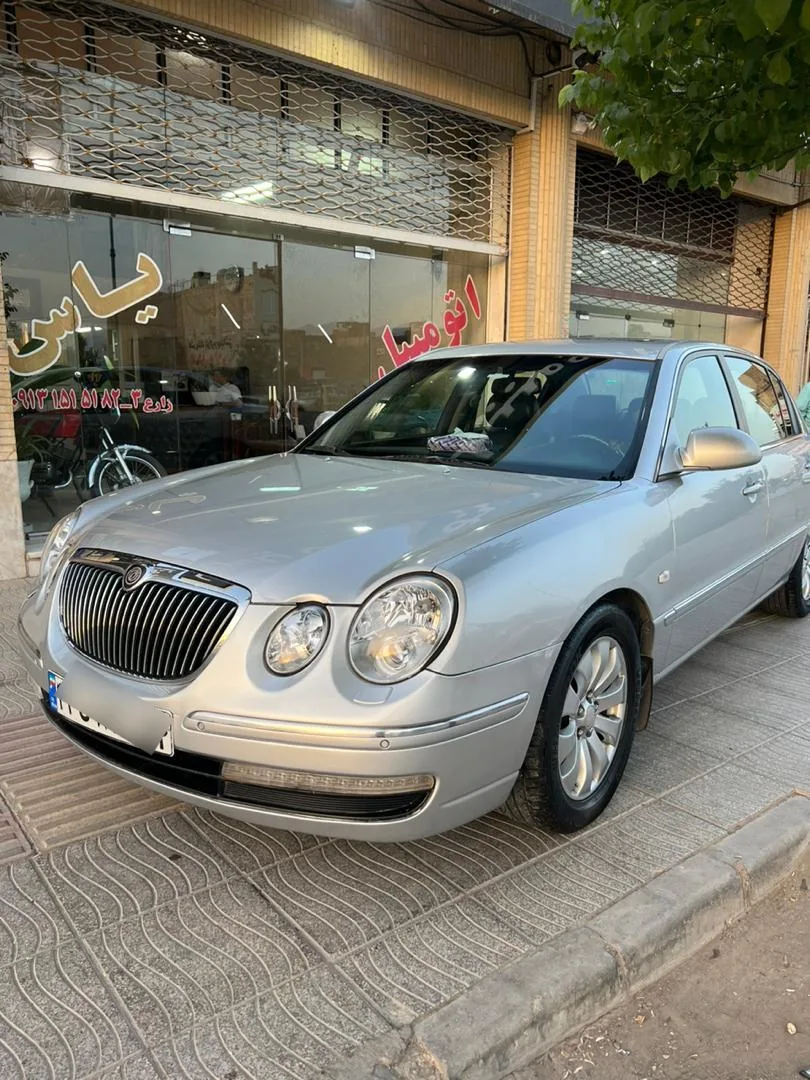 نمایشگاه اتومبیل یاس - تصویر 5