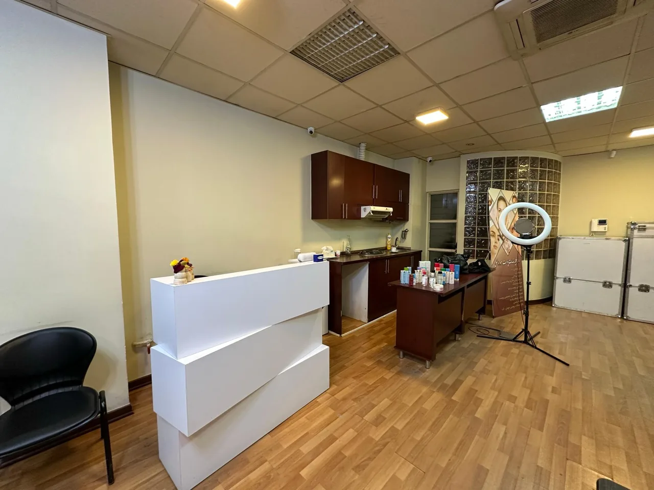 کلینیک زیبایی مروا