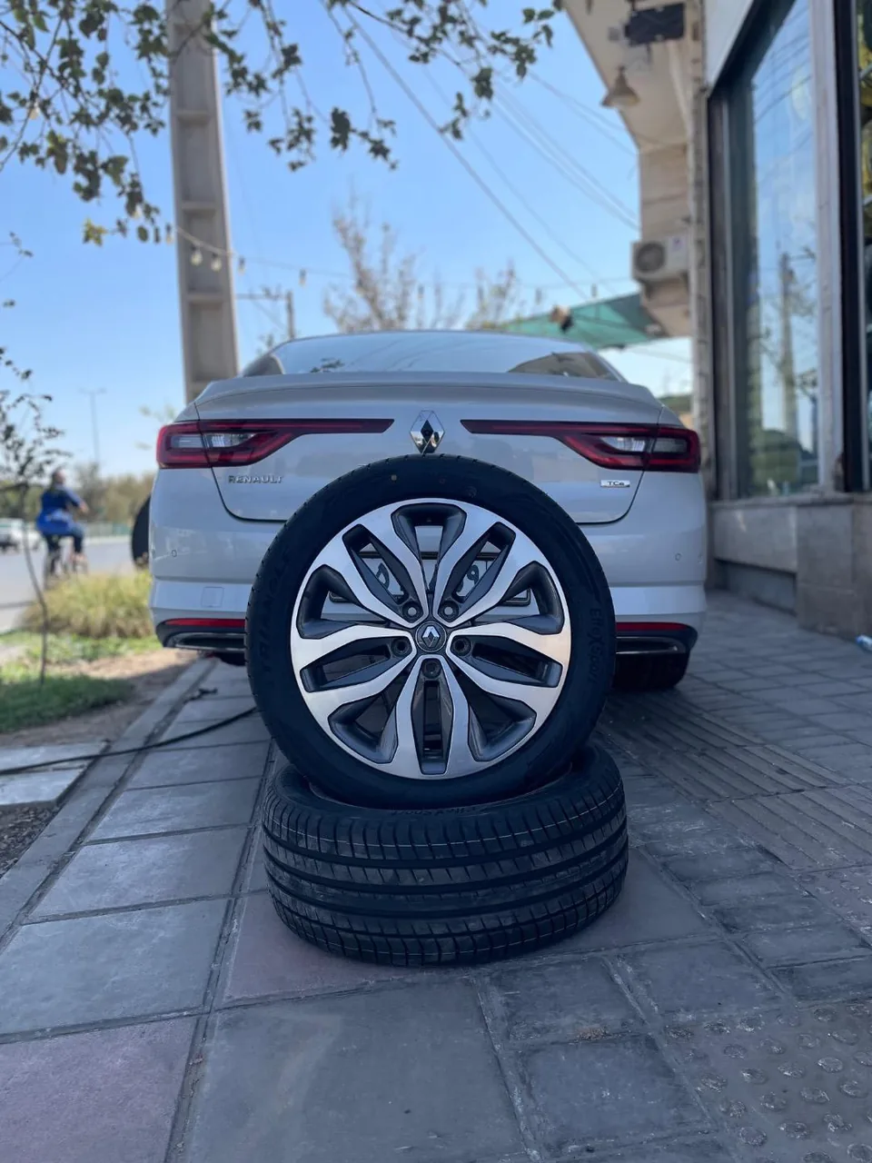 فروشگاه لاستیک و خدمات لاستیک ایده آل - لوازم یدکی خودرو در یزد - تصویر 5