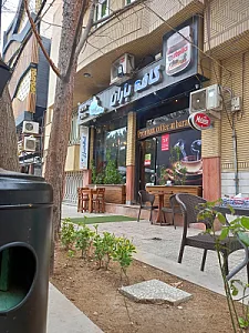 کافه رستوران باران