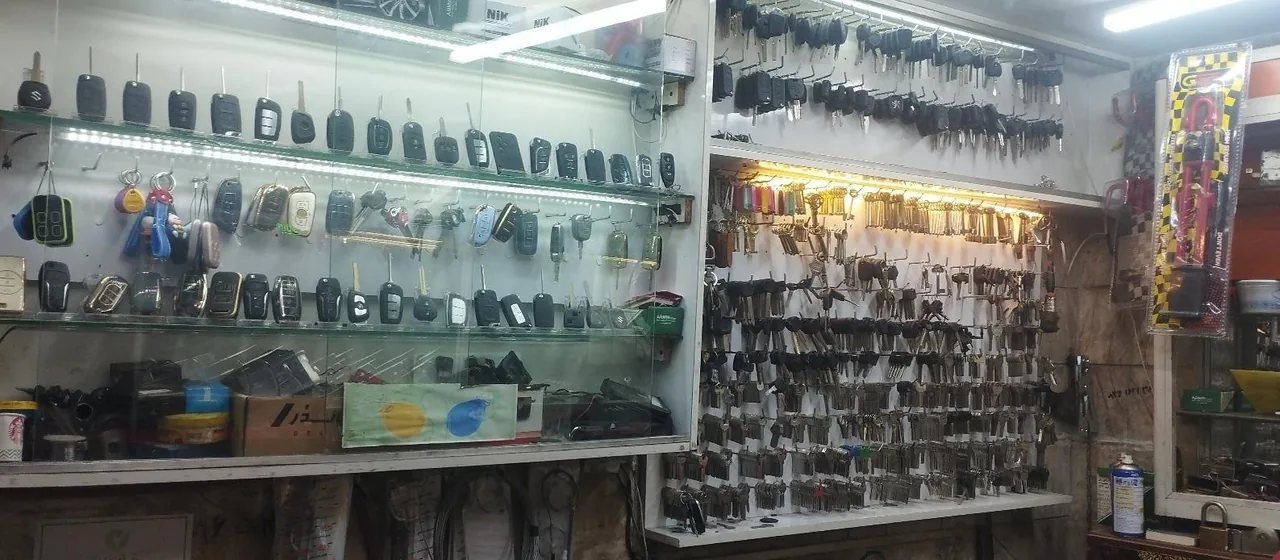 قفل و کلیدسازی علیزاده - تصویر 2