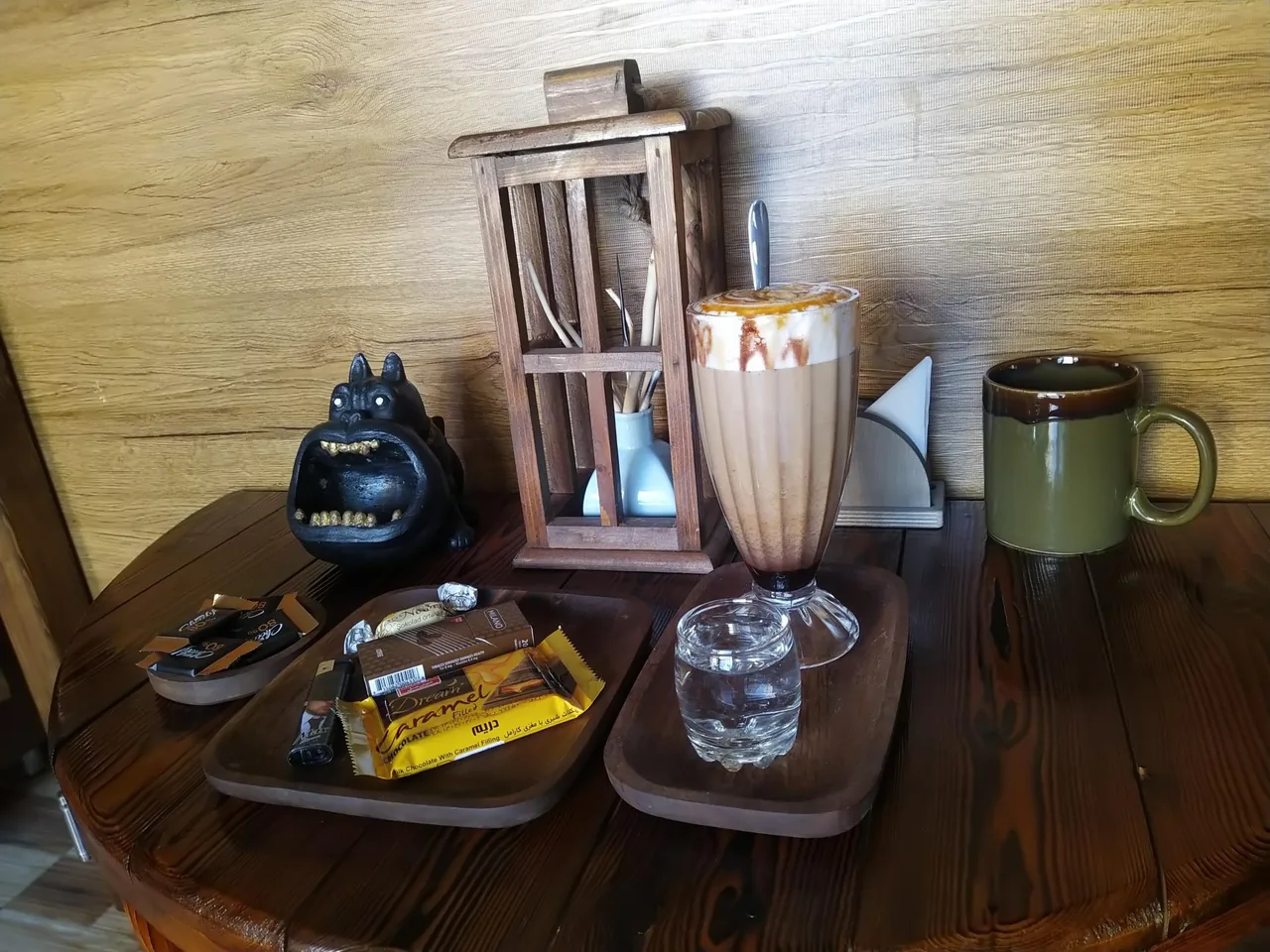 کافه تریا ژوان