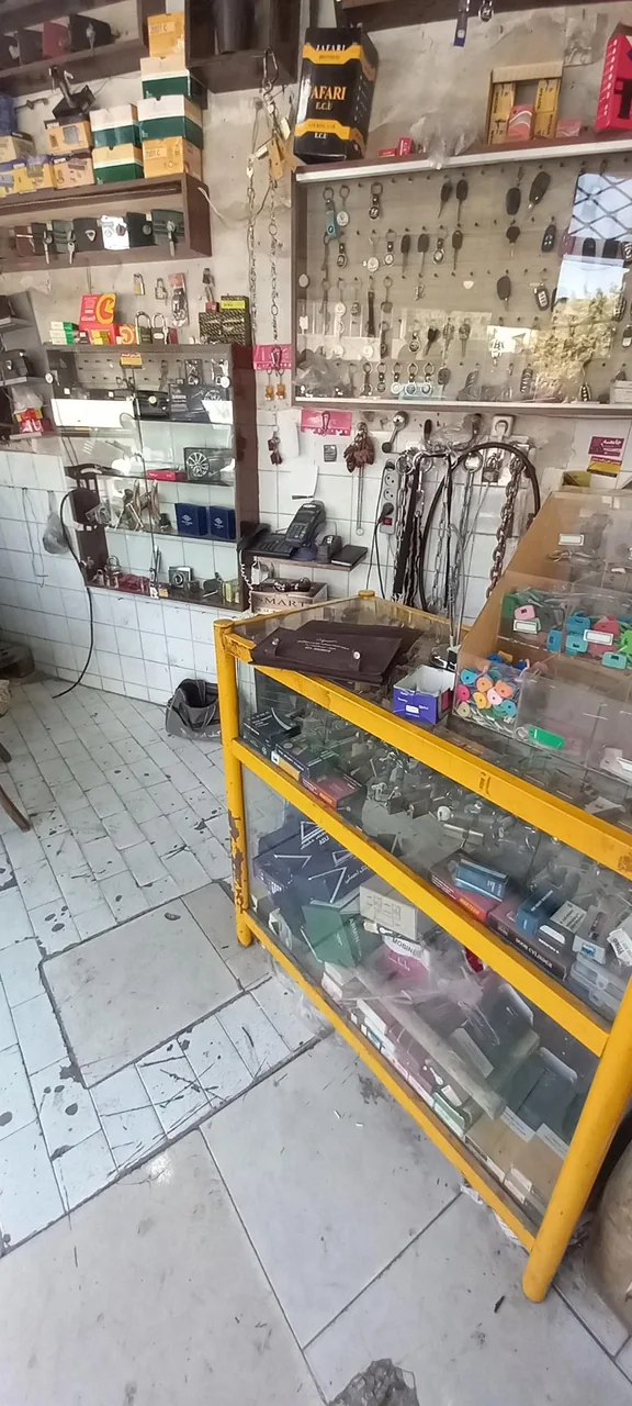 قفل و کلید سازی دادگر شعبه شهدا - تصویر 2