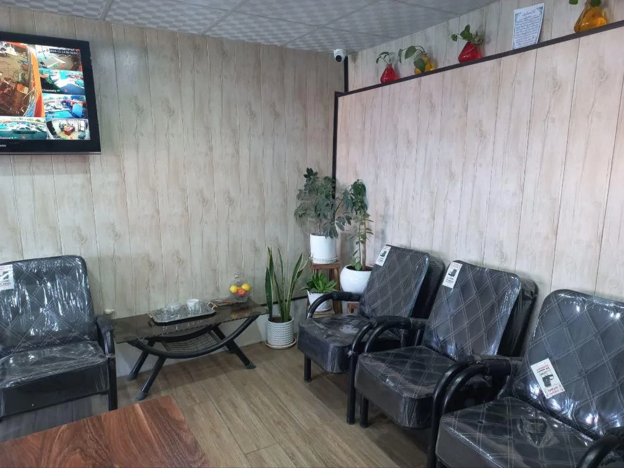 تعمیرگاه مکانیکی استاد خلیل و استاد مجید - تصویر 2