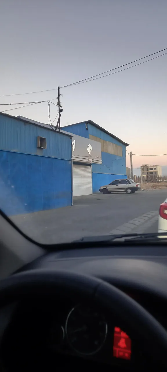 نمایندگی ایران خودرو کاویانی ۱۲۹۲ - تصویر 4