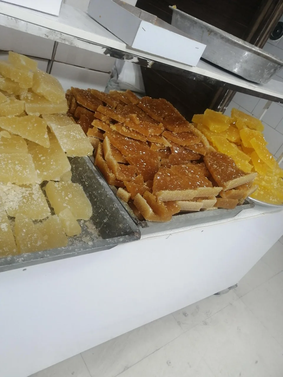 قند و نبات عظیمی - تصویر 2