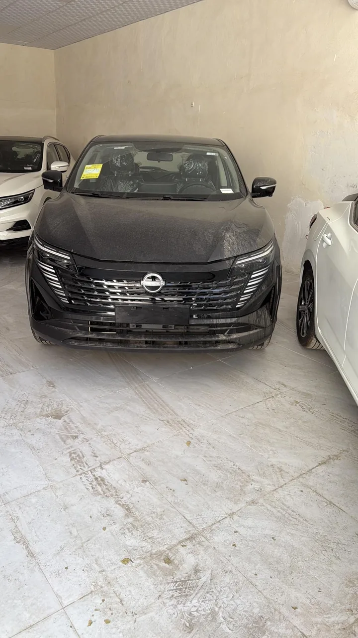 نمایندگی نیسان ۷۱۳ چهره