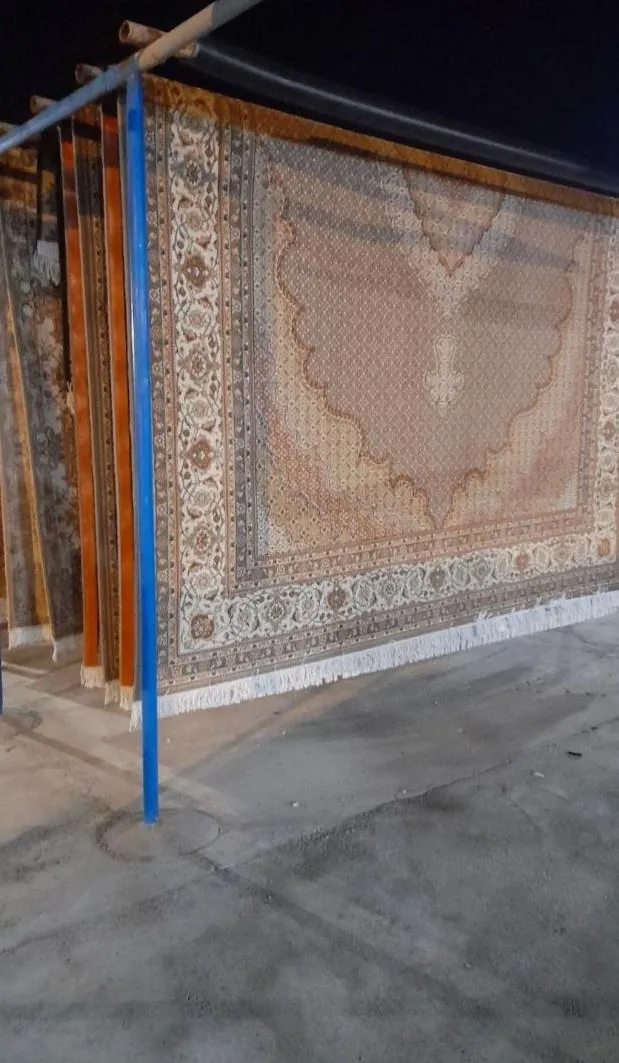 کارخانه قالیشویی کوروش