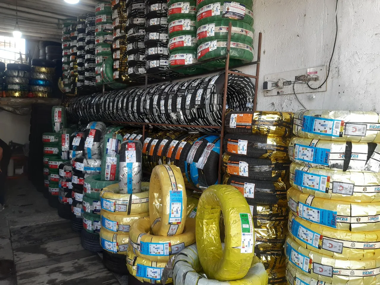آپاراتی و فروش لاستیک احسان - تصویر 2