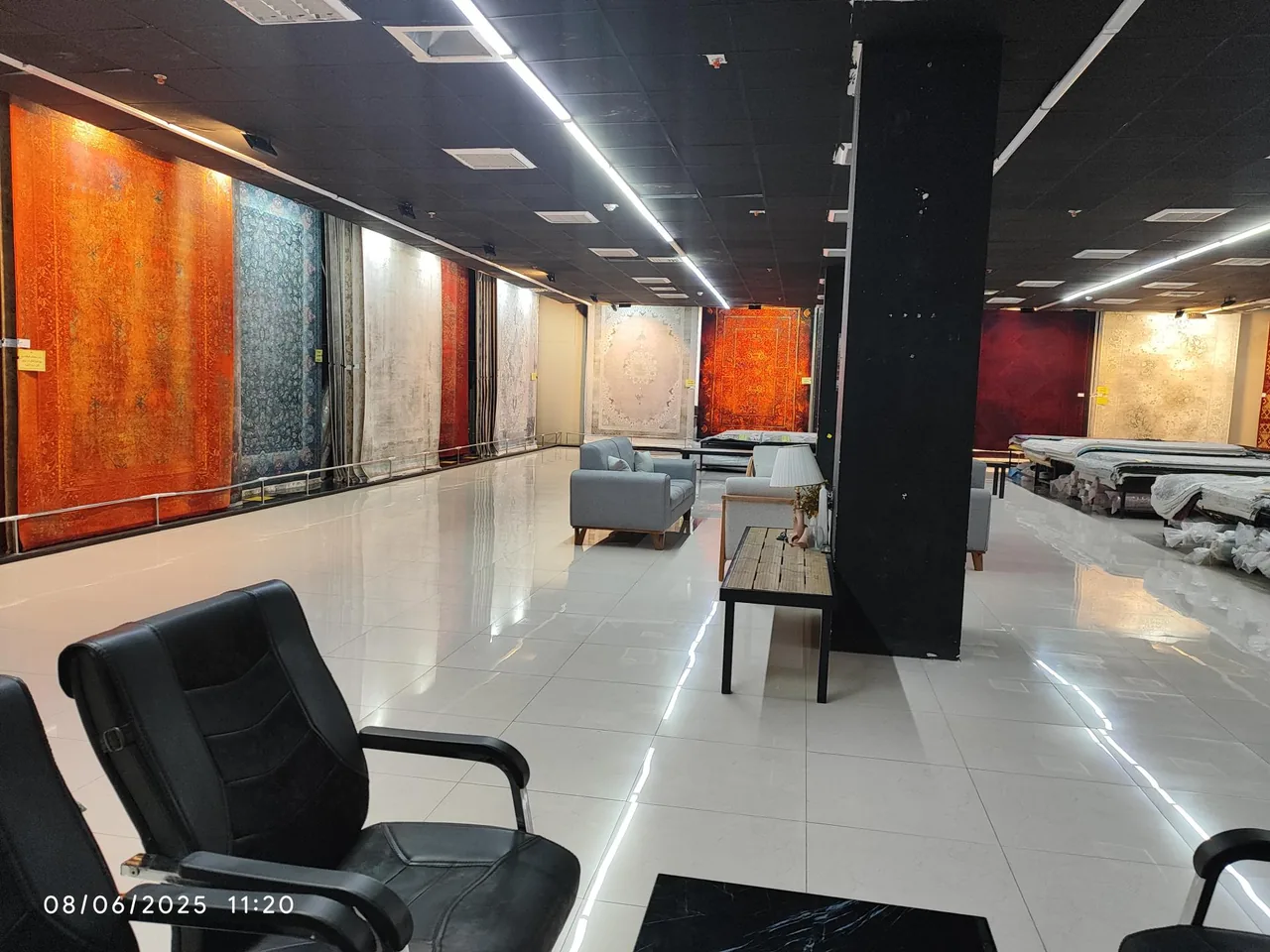 فرش و مبل نگین - تصویر 3