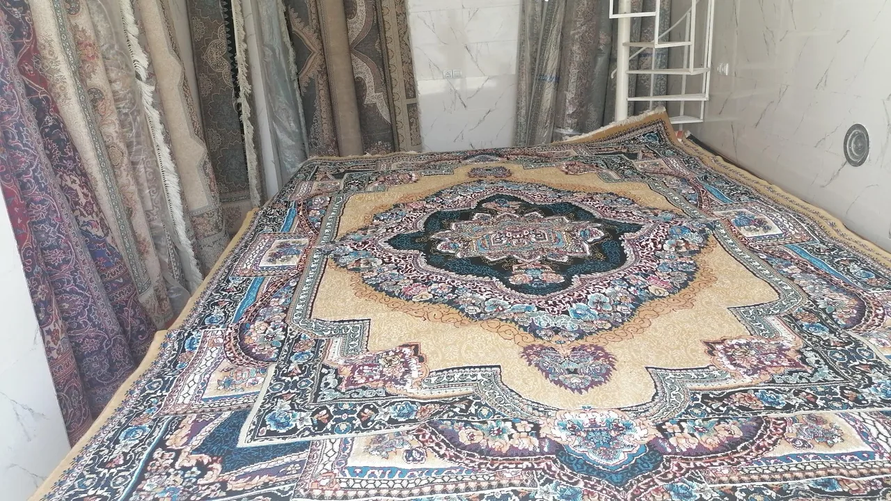 فرش کاکو جوادی - تصویر 2
