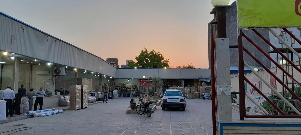 کاشانه فرش قم - تصویر 2