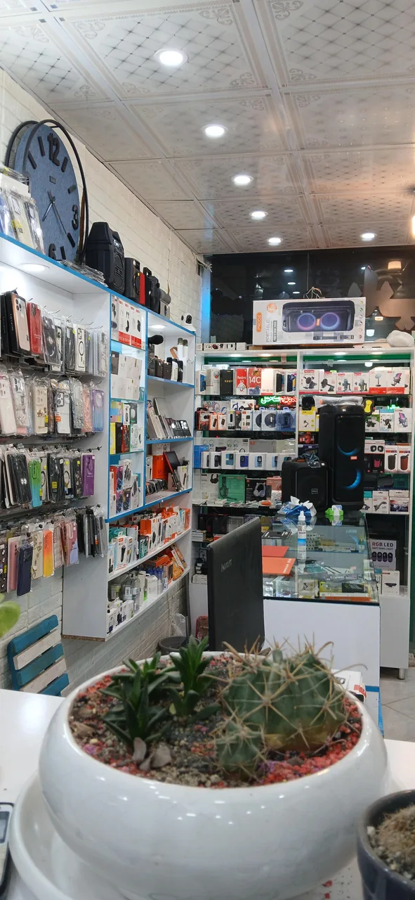 موبایل آبی - تصویر 4