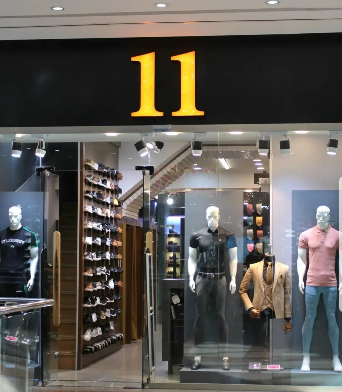 فروشگاه 11