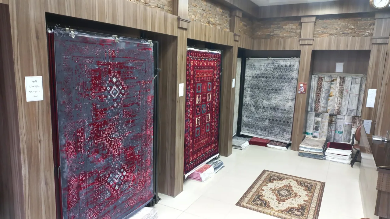 فروشگاه فرش شهر و روستا - تصویر 2
