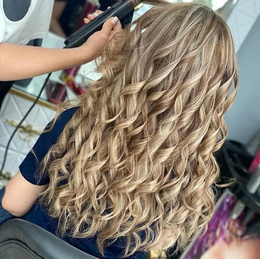 کراتین، رنگ مو و هایلایت مژگان