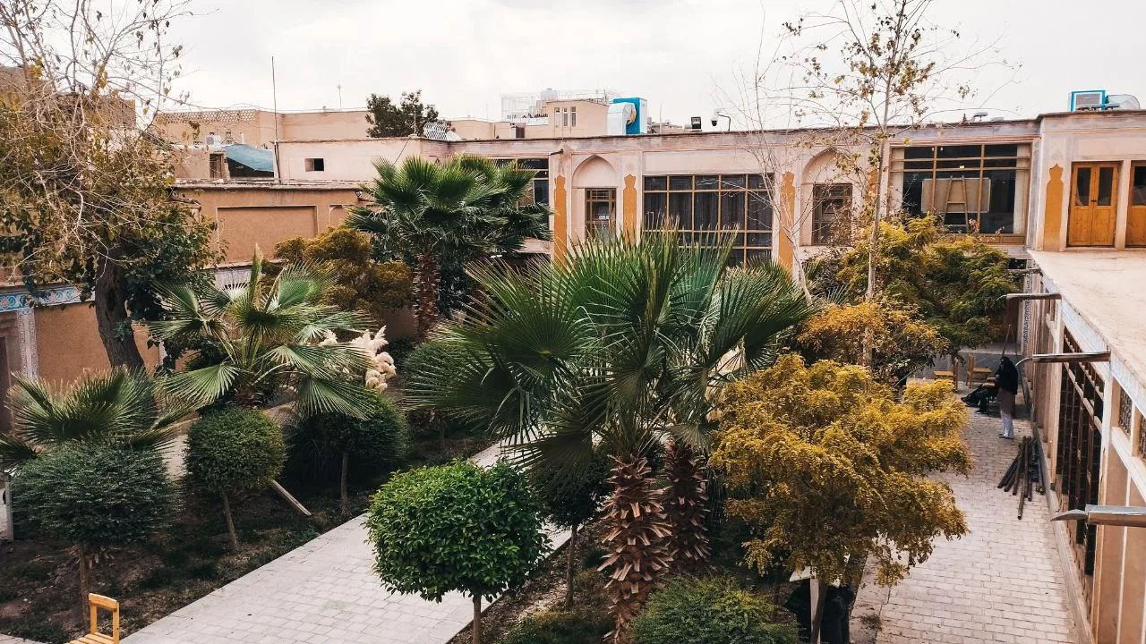 دانشکده صنایع دستی - تصویر 3