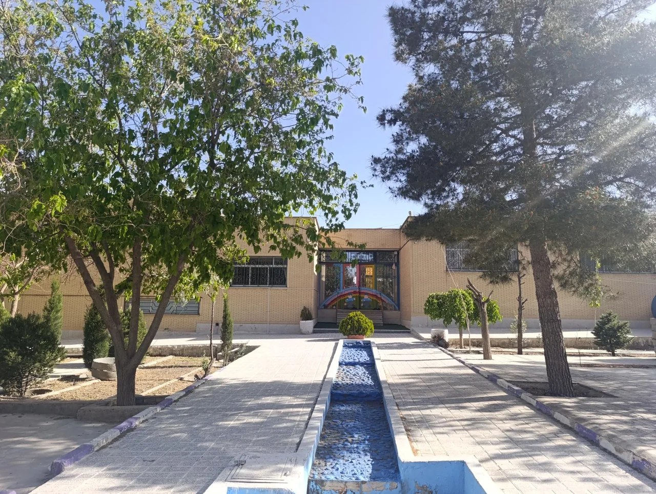 موسسه فرهنگی شمس الوحی (ادبستان) - تصویر 2