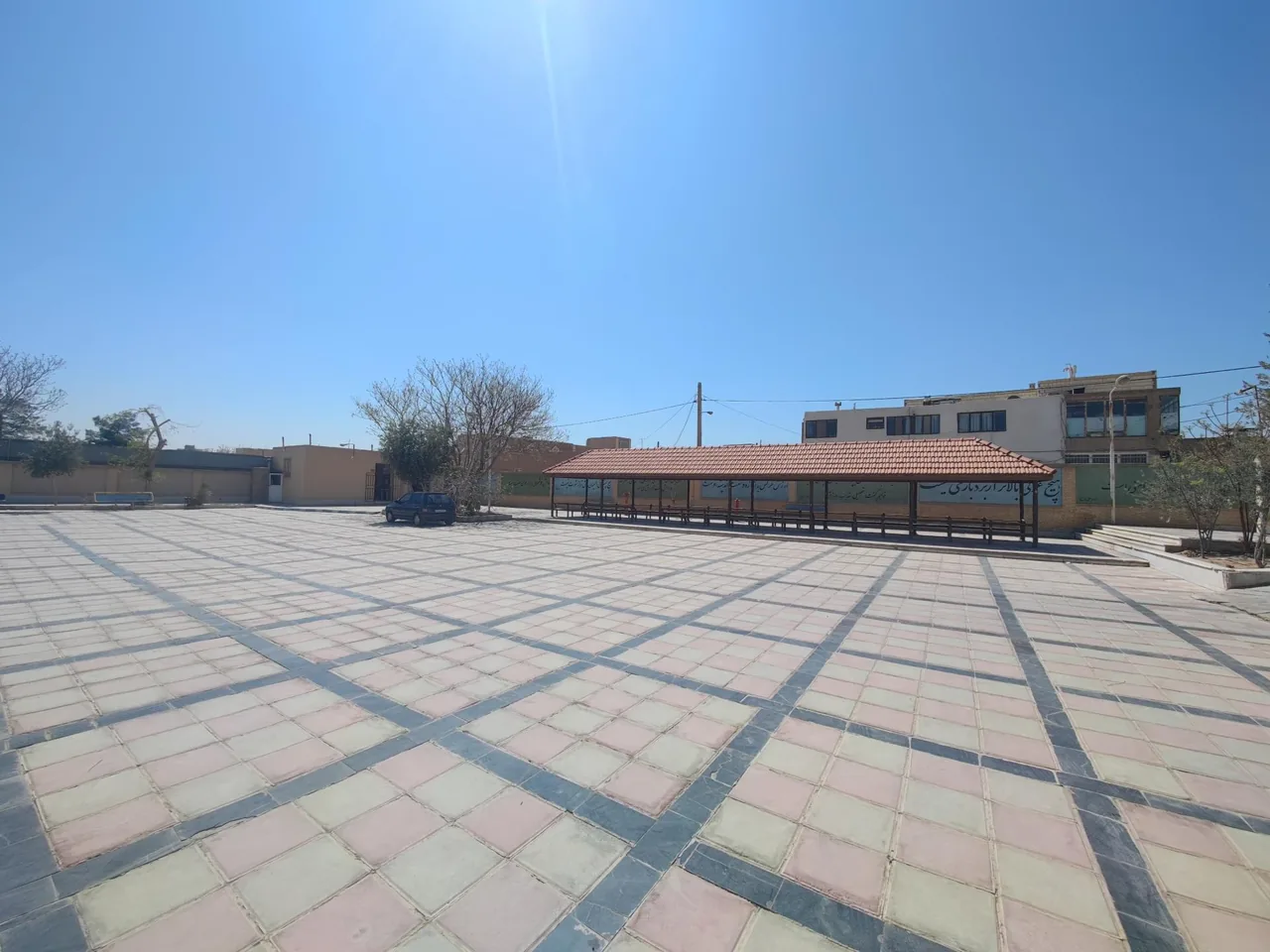 دبیرستان دخترانه ام هانی - مدرسه در یزد - تصویر 4