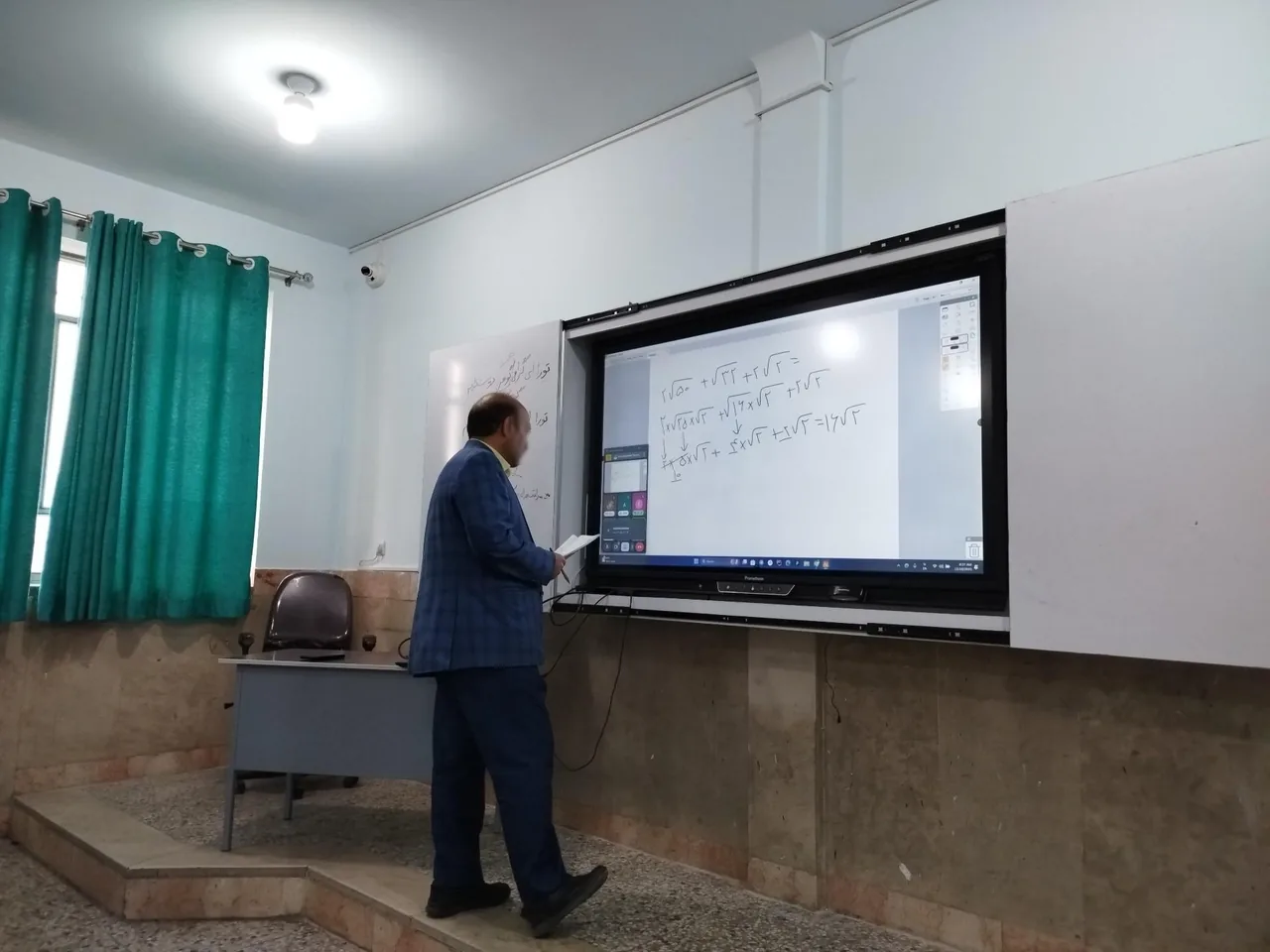 دبیرستان رزمندگان اسلام - مدرسه در یزد - تصویر 4