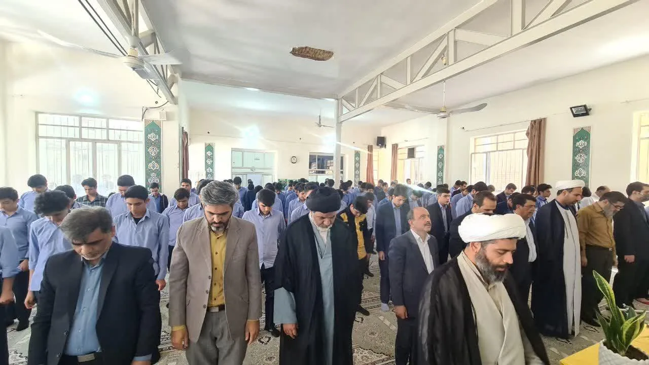 دبیرستان نمونه فرهنگ رسولیان - مدرسه در یزد - تصویر 4