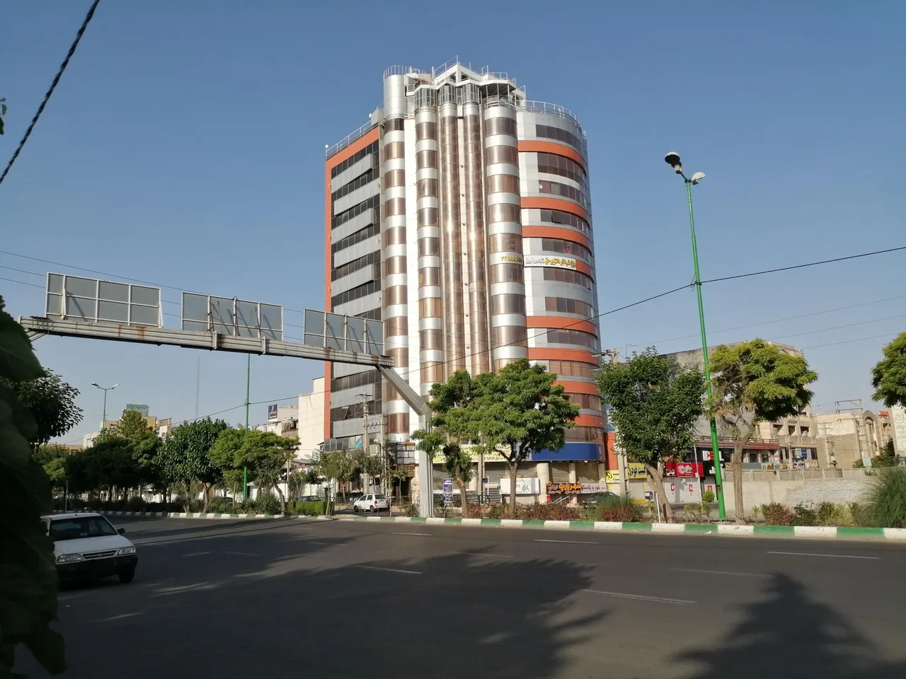 برج پزشکان اسلام - تصویر 3