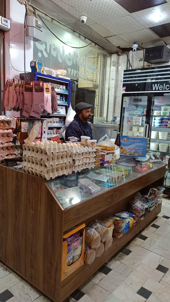سوپر لبنیات ارک - تصویر 2