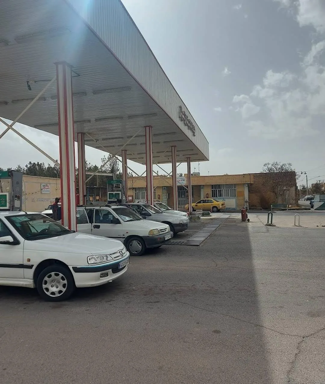 پمپ گاز Cng - جایگاه سوخت در یزد