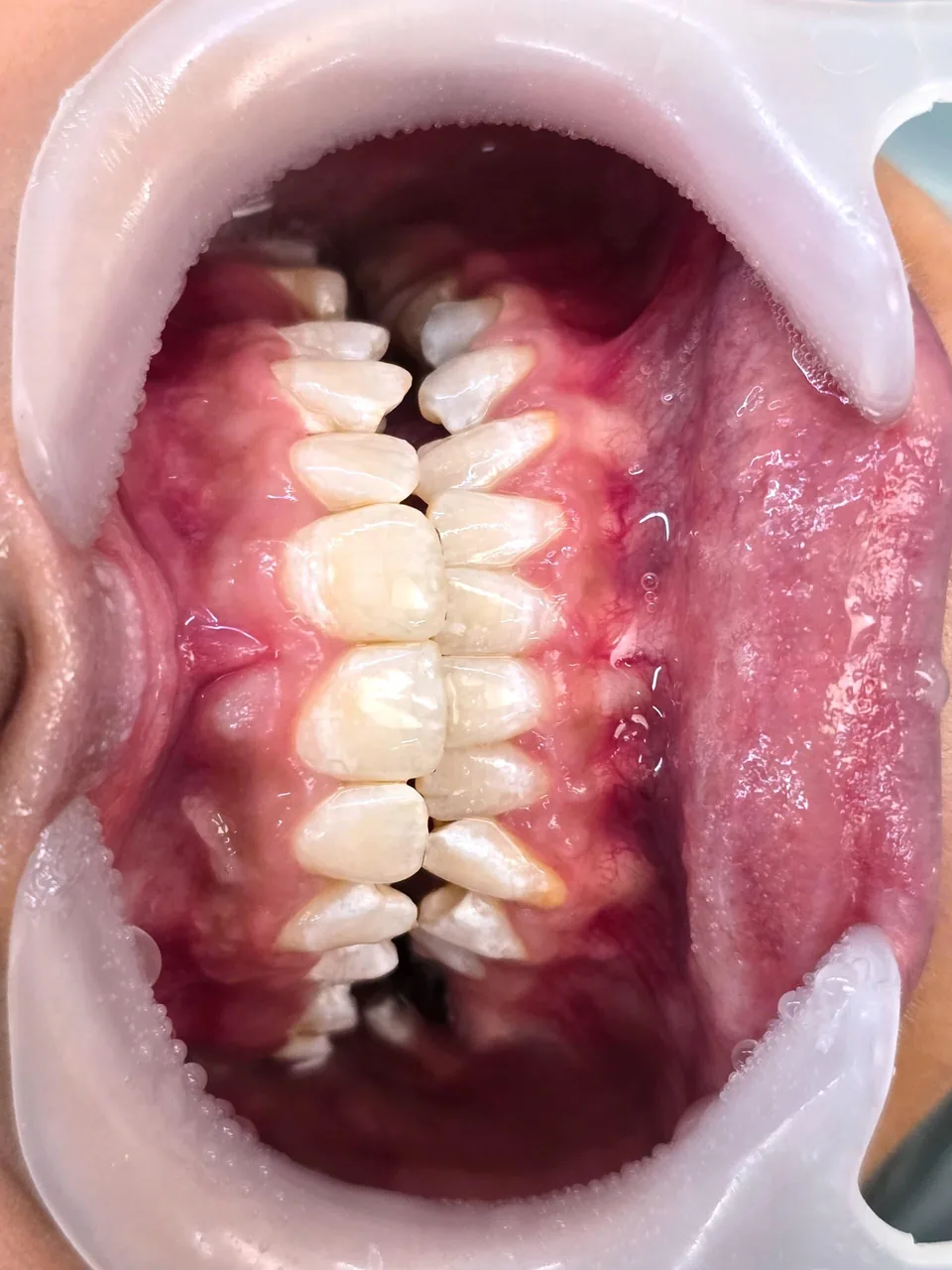 مطب دندانپزشکی دکتر ذکاوت