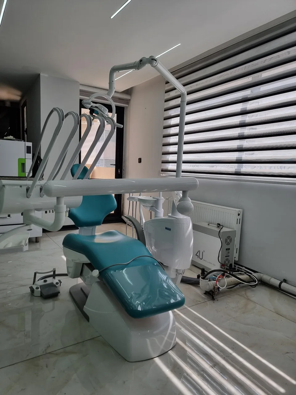 مطب دندانپزشکی دکتر ذکاوت - تصویر 4