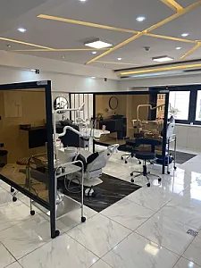 کلینیک دندانپزشکی دکتر دانشور