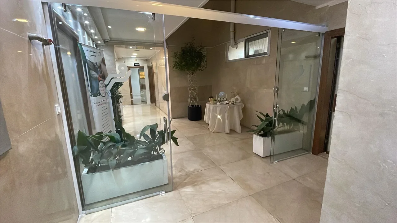 مطب دکتر مهدی مرادی سروستانی متخصص دندانپزشکی