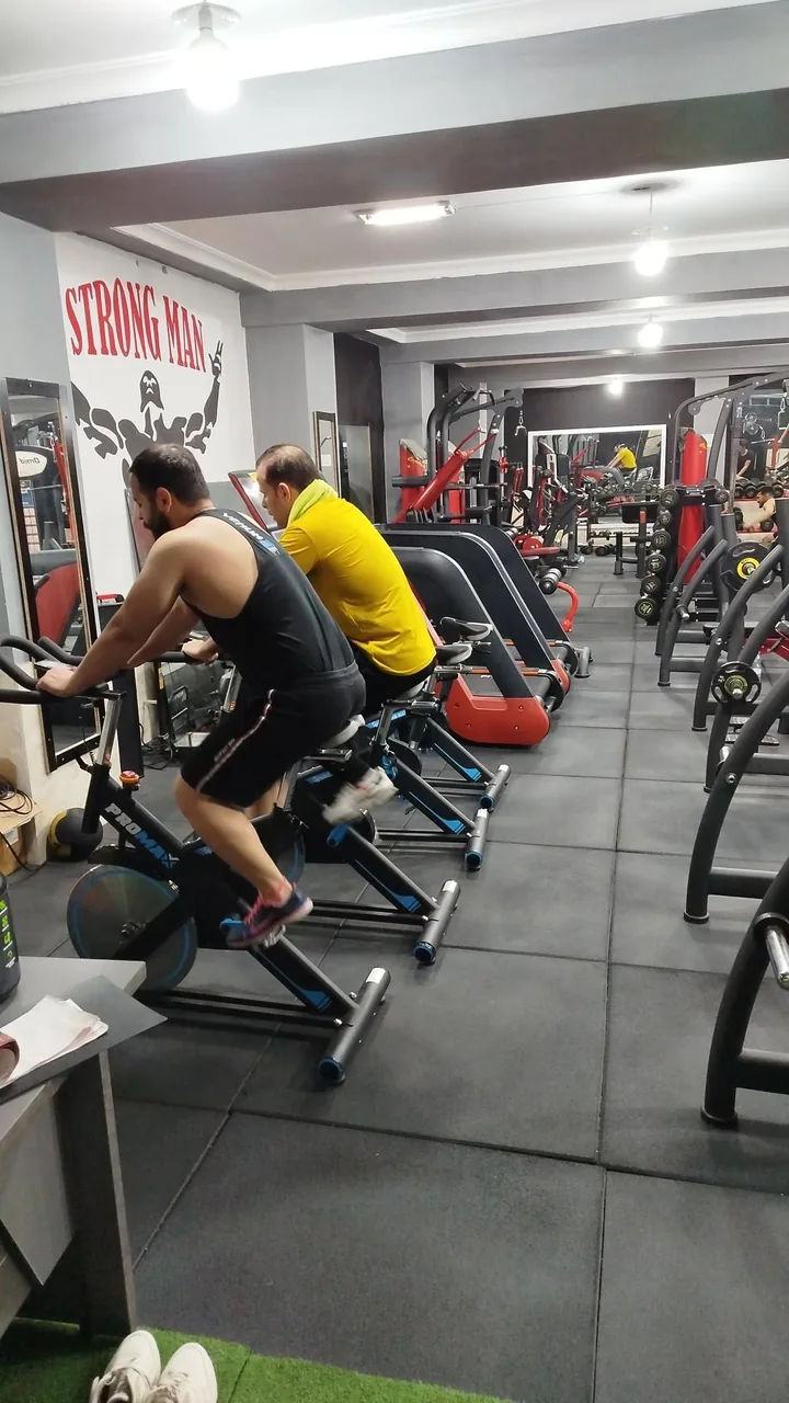 باشگاه بدنسازی شوک مهرآوران - تصویر 4