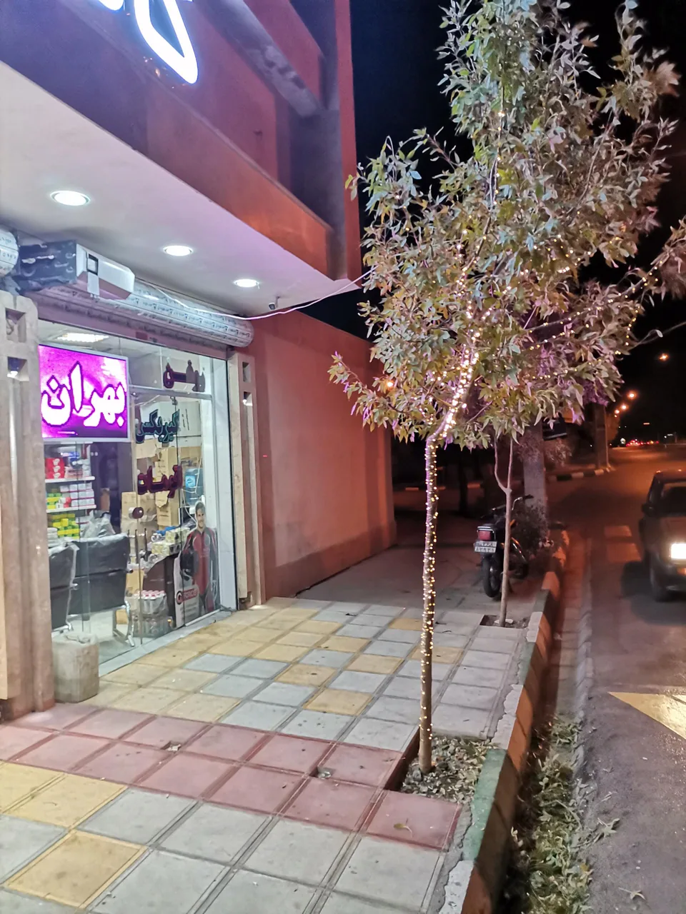 کافه خودرو - تصویر 2