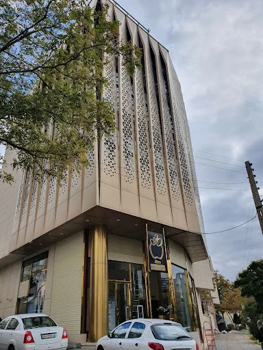 مرکز سلامت و زیبایی آلما