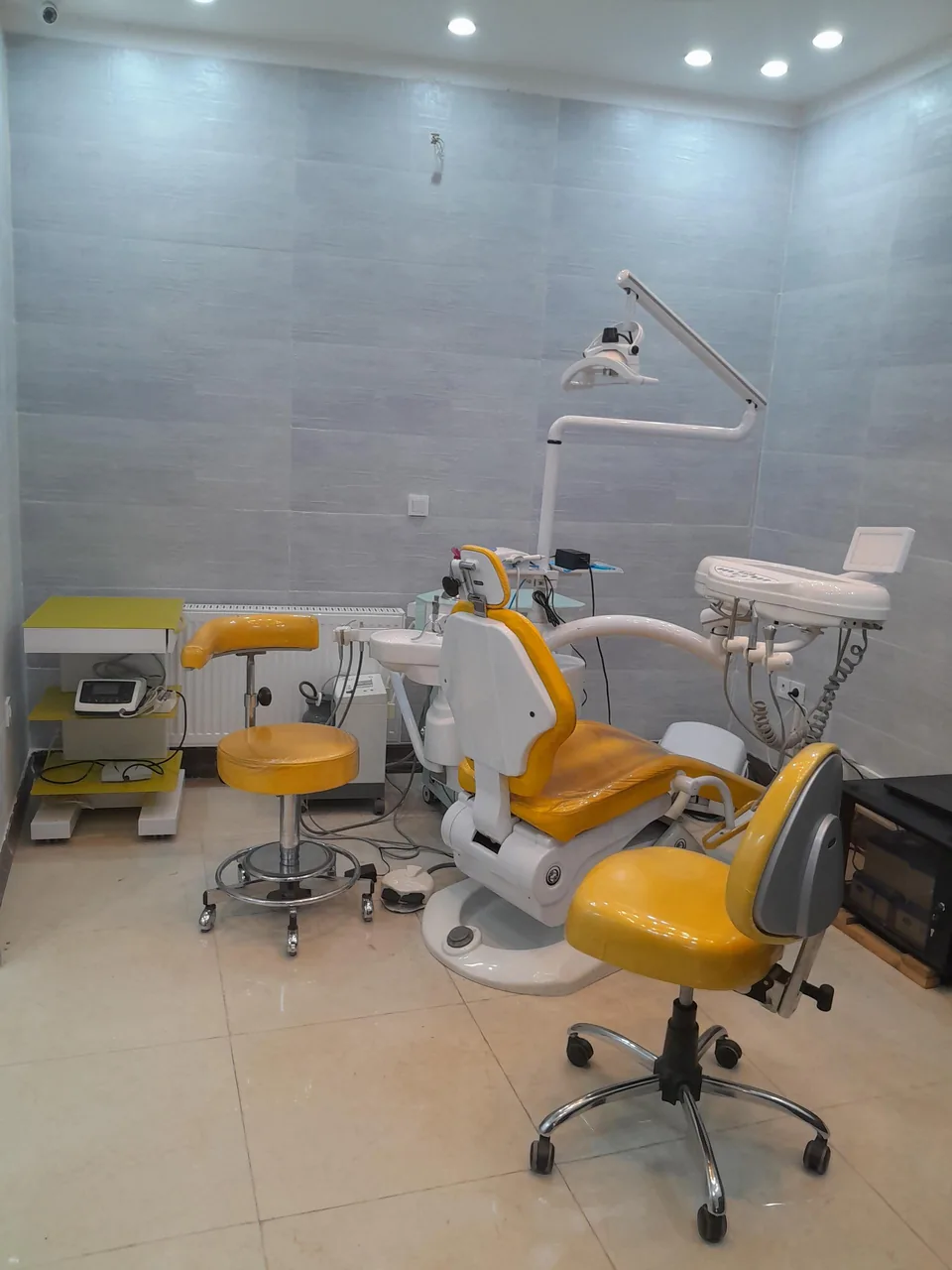 مطب دکتر هادی عبدیان متخصص دندانپزشکی - تصویر 3