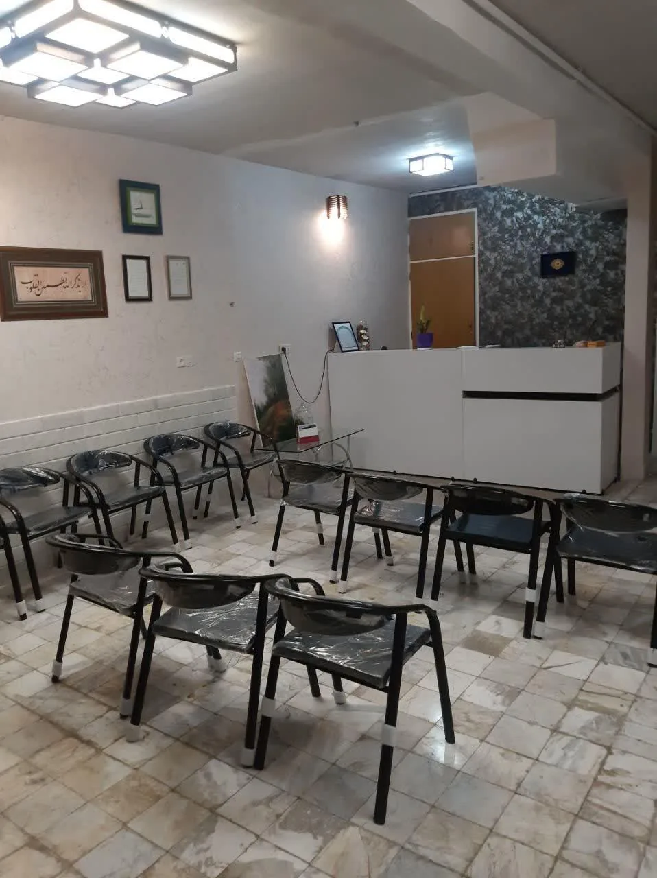 دکتر علی معظمی پور جراح و متخصص ارتوپدی - تصویر 2