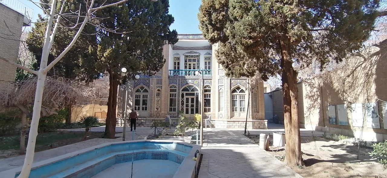بنیاد فرهنگ امیرقلی کانون نخبگان - تصویر 4