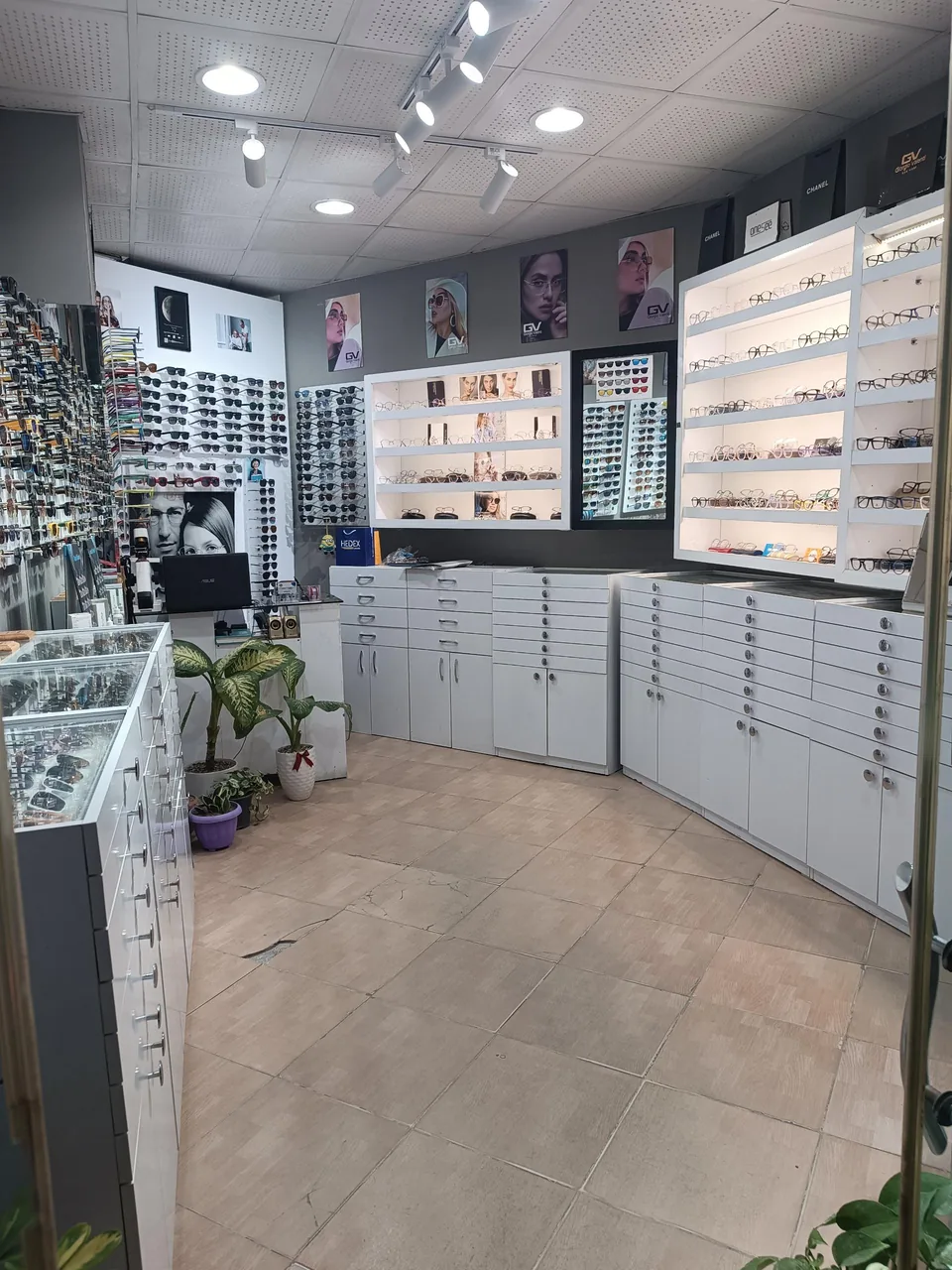 فروشگاه آقای عینک - تصویر 2
