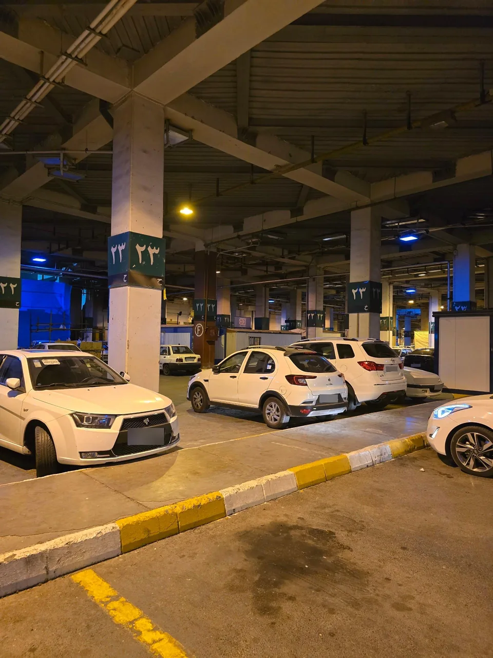 پارکینگ شماره یک حرم مطهر - تصویر 2