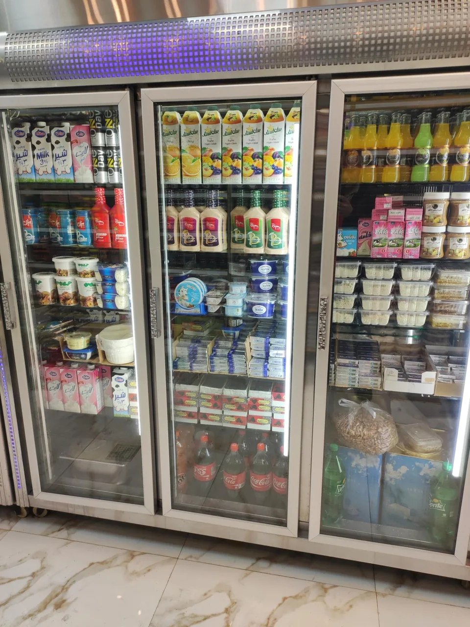 لبنیات سنتی دامیران - تصویر 4