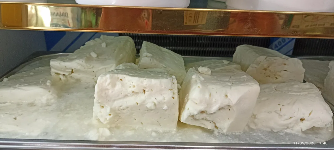 لبنیات سنتی عمو کاظم - تصویر 5