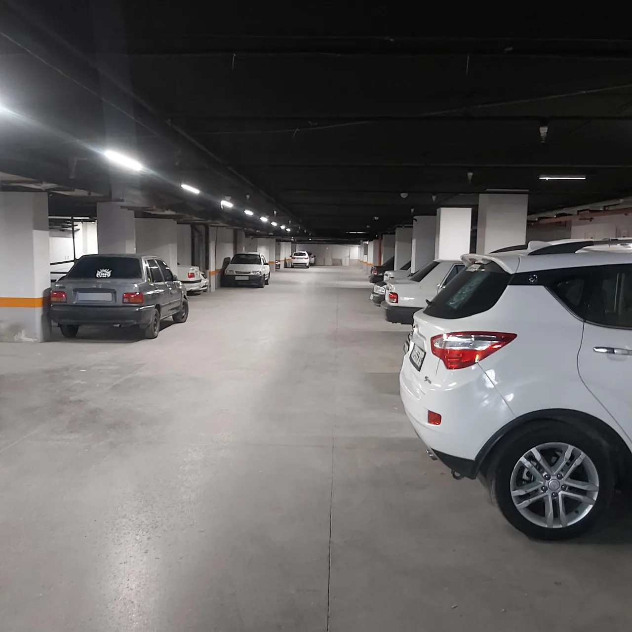 پارکینگ عمومی طبقاتی رشد
