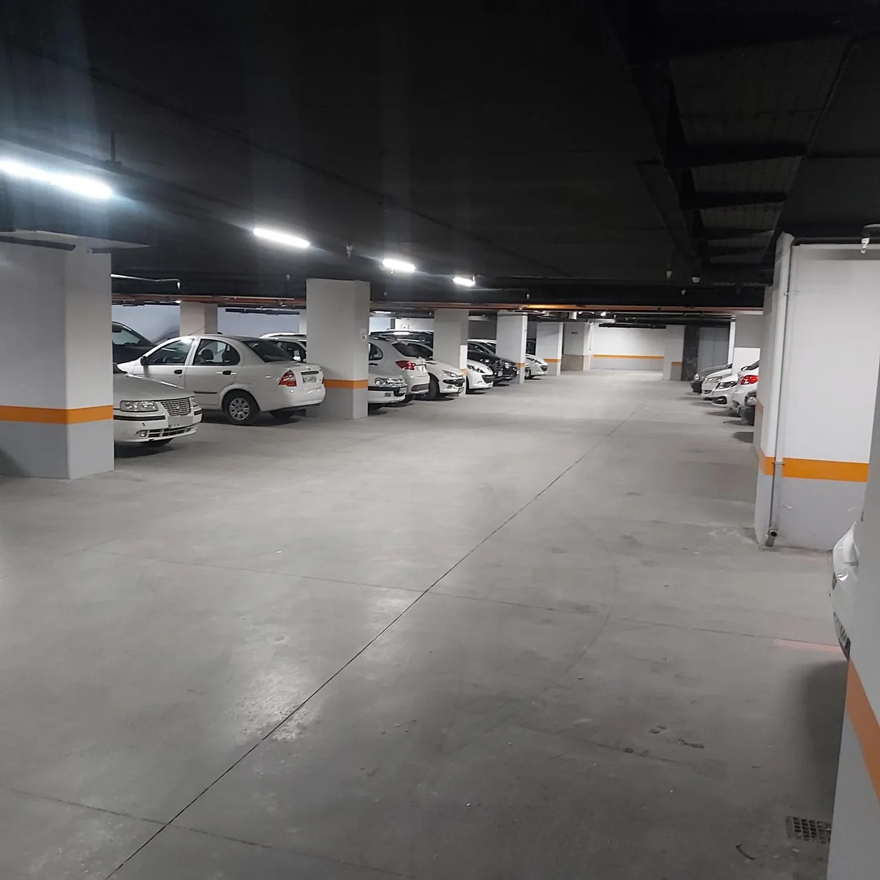 پارکینگ عمومی طبقاتی رشد - تصویر 2