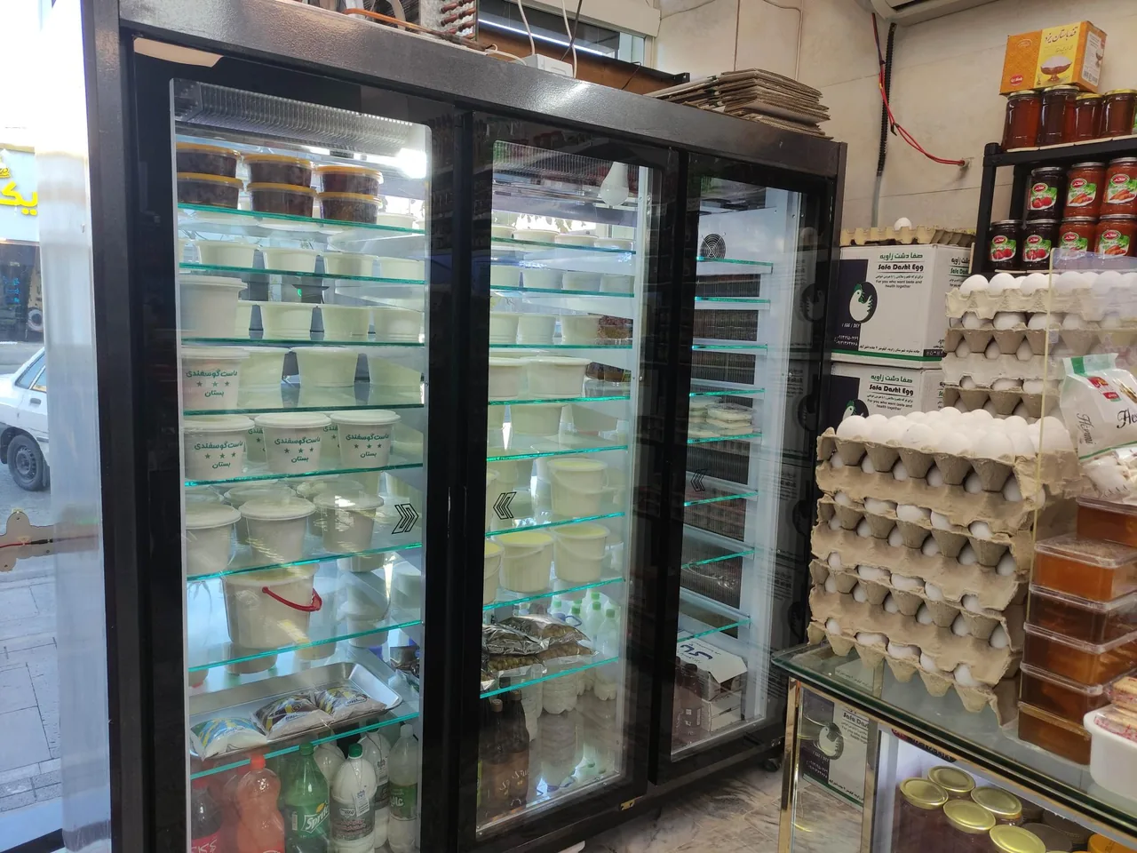لبنیات سنتی نیک دام شعبه مرکزی - تصویر 4